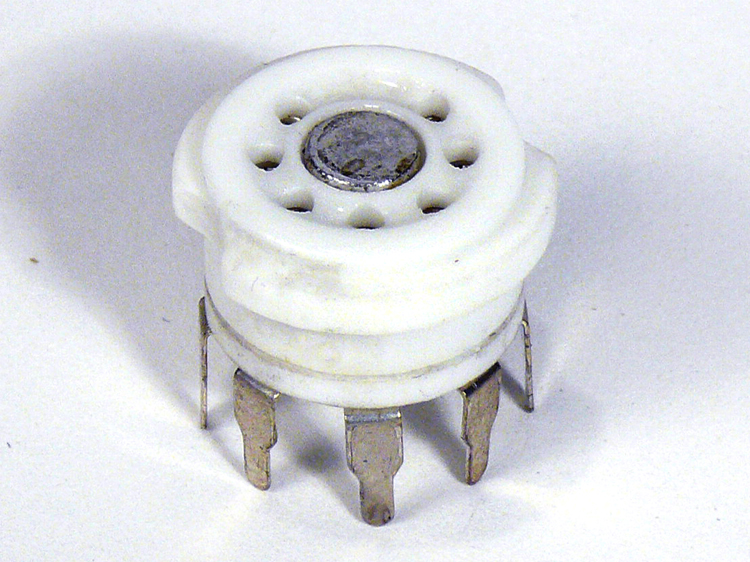 7PINPC 7 Pin Miniature Tube Socket for 6AU6 - Image 1