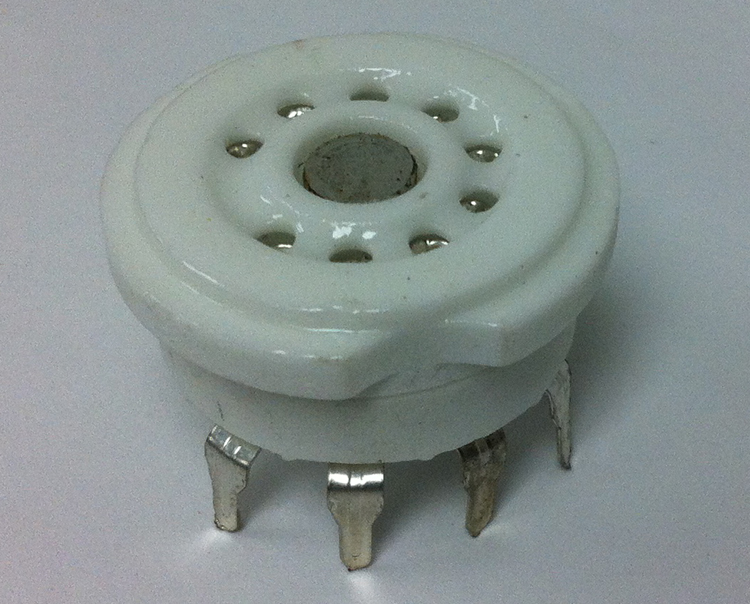 9PINPC 9 Pin Miniature Tube Socket - Image 1