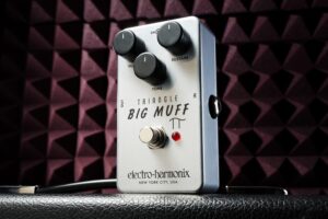 triangle muff 1 triangle muff 1